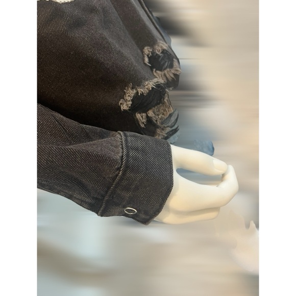 Sequin Santa frayed denim top/shacket S L XL - Picture 8 of 8